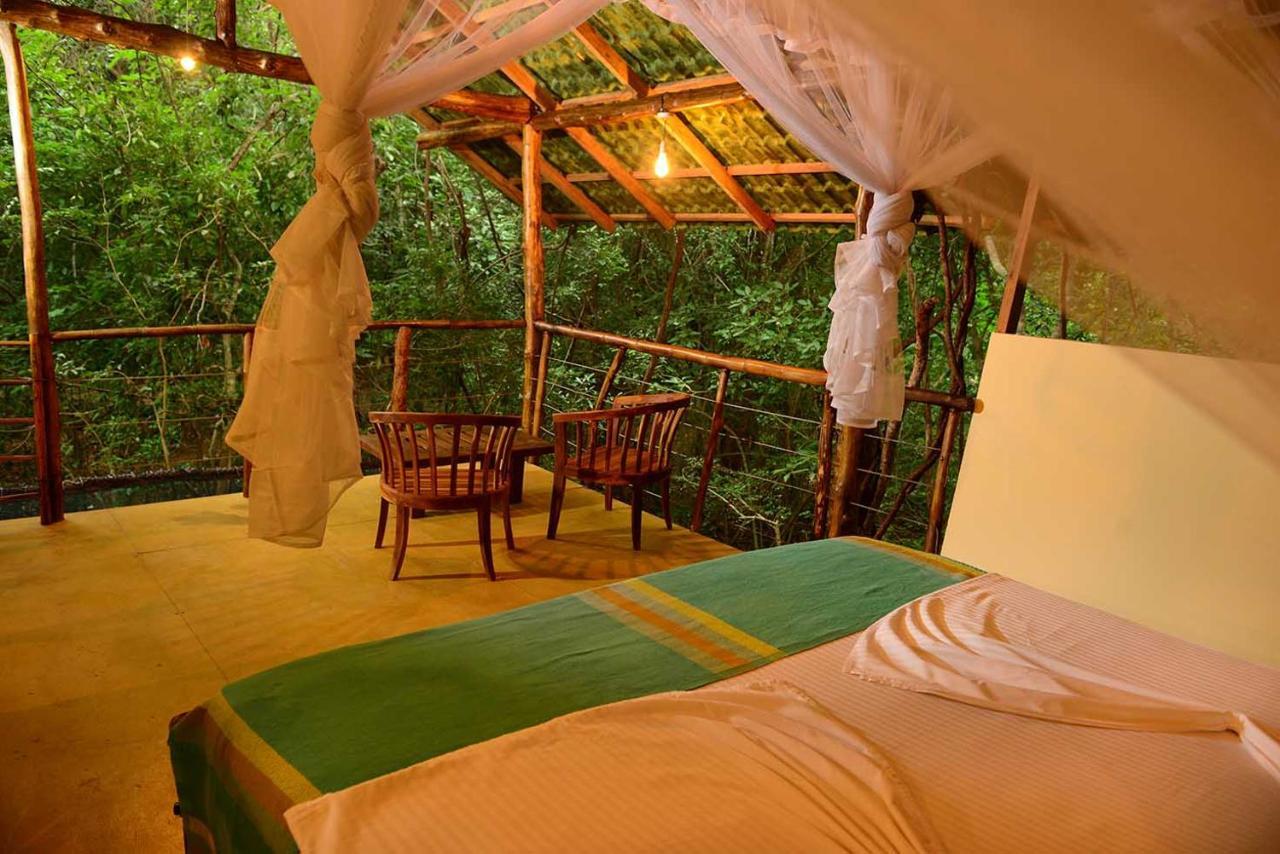 Back Of Beyond - Pidurangala Lodge *