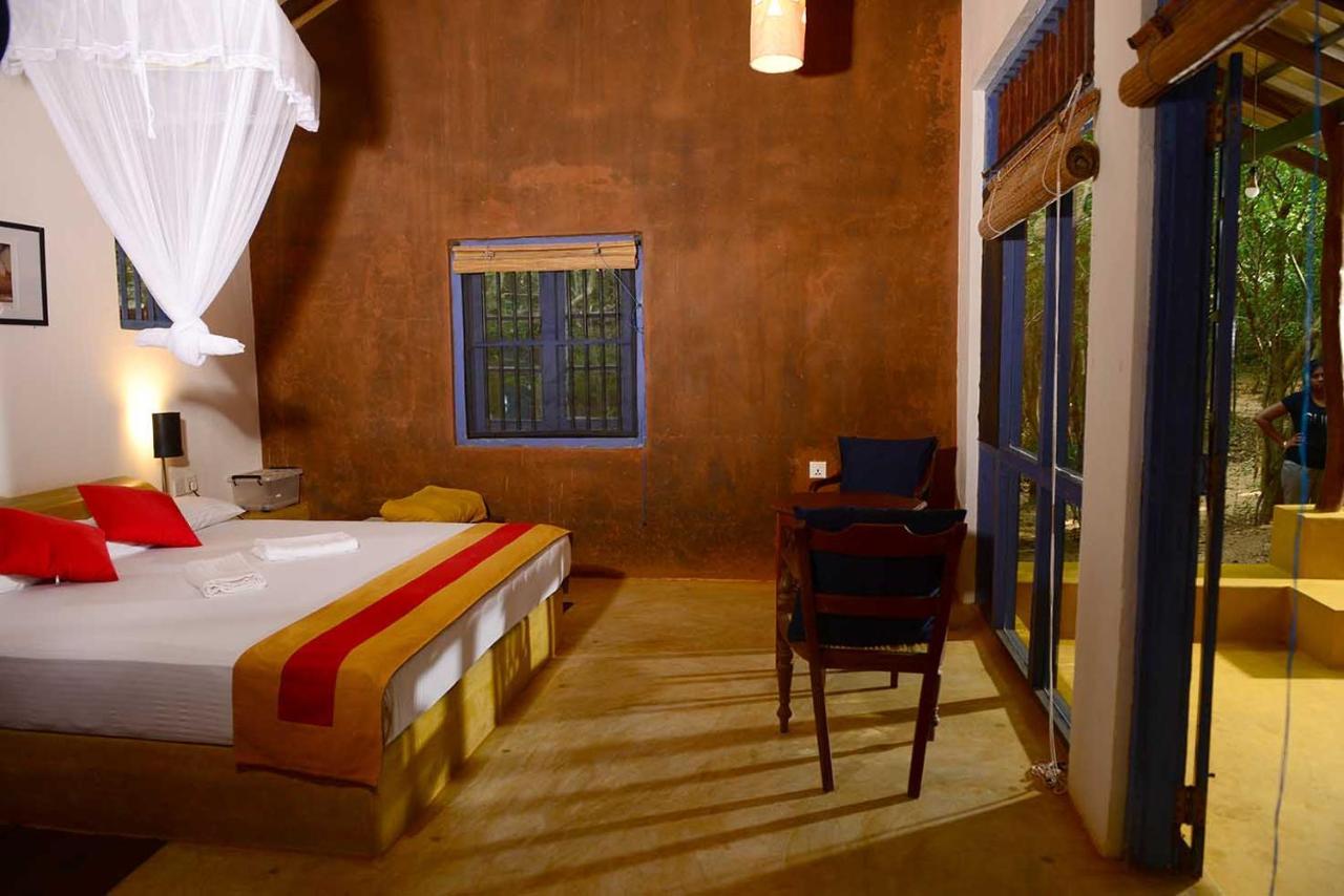 Back Of Beyond - Pidurangala Lodge *